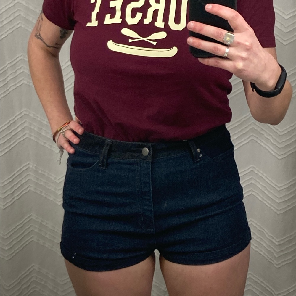 Tripp NYC high waisted shorts - Picture 3 of 4